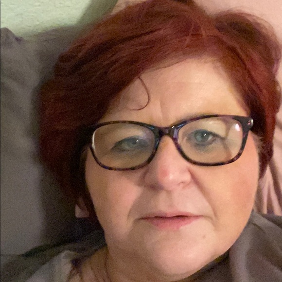 Meet your Posher, Melanie - Picture 2 of 2